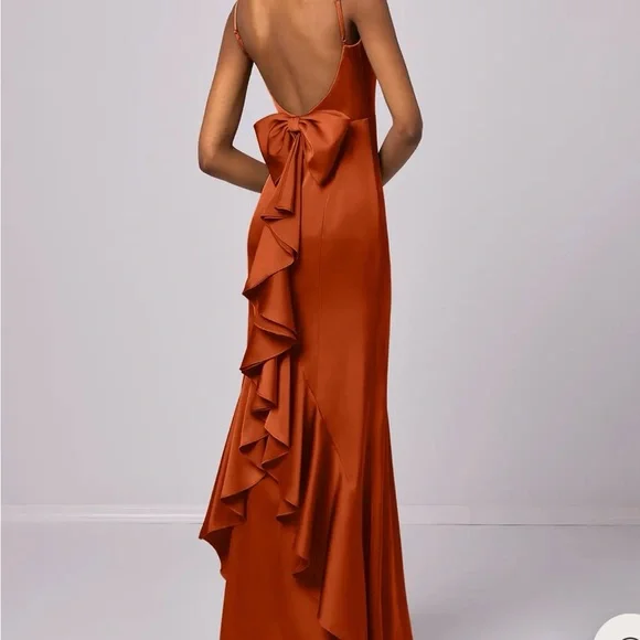 Azazie - Picture 4 of 5